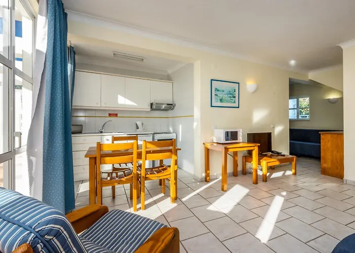 Club Ouratlantico 3* Албуфейра