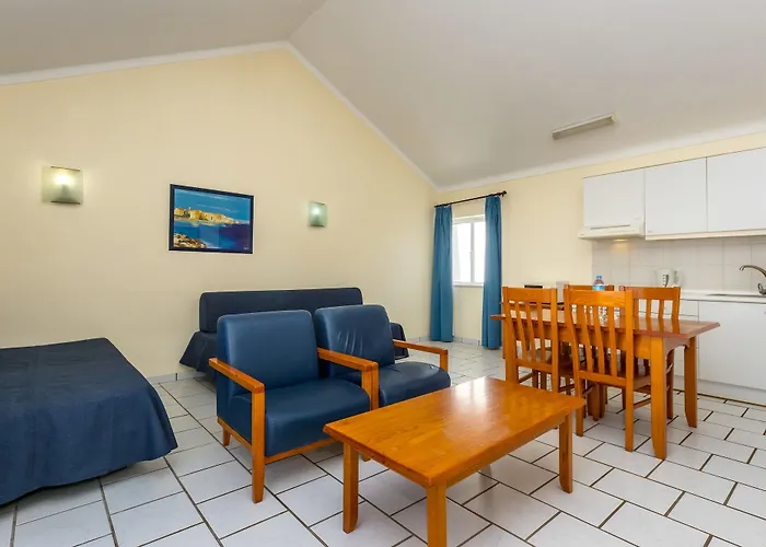 Апарт-отель Club Ouratlantico