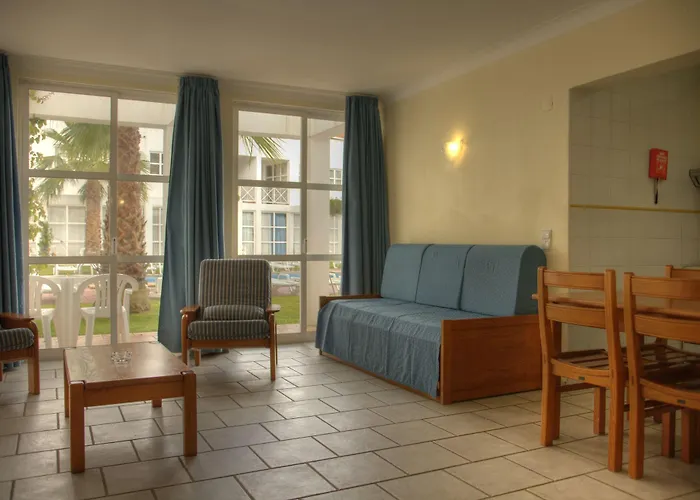 Club Ouratlantico 3* Албуфейра