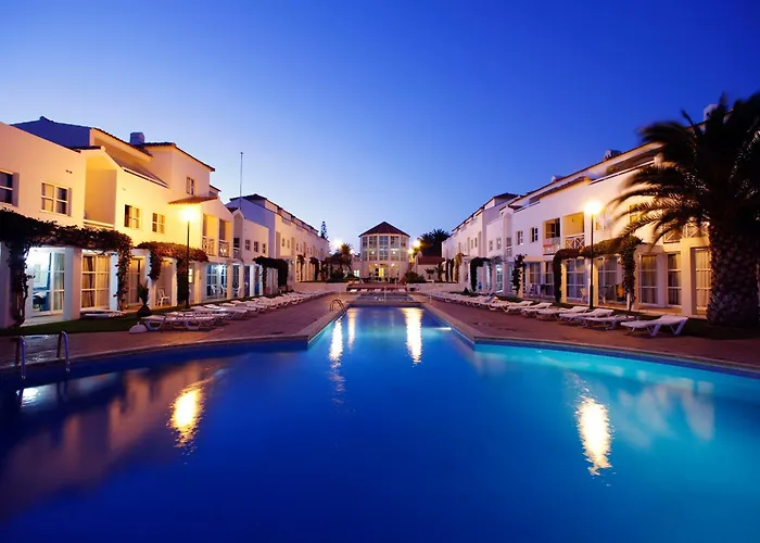 Апарт-отель Club Ouratlantico