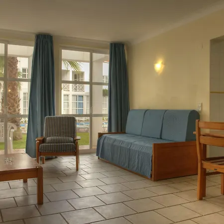 Club Ouratlantico 3* אלבופיירה