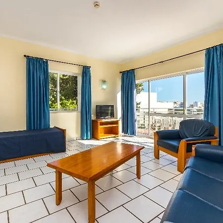 Club Ouratlantico מלון דירות 3*